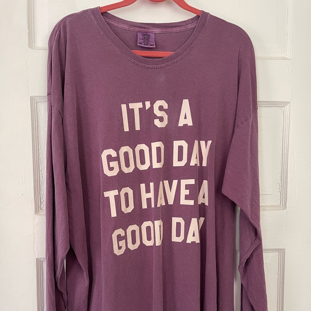 Purple long sleeve T-shirt. Size 2XL.